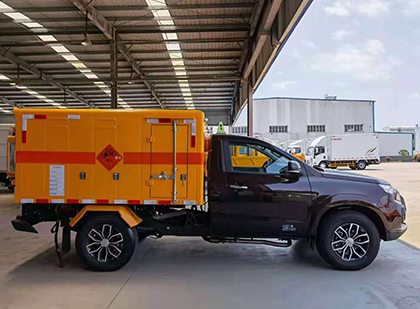 遂平爆破器材运输车